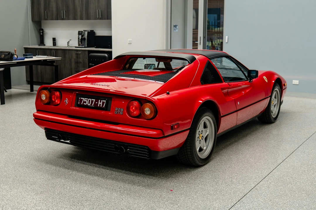 1986 Ferrari 328 GTS - Image 14 of 21