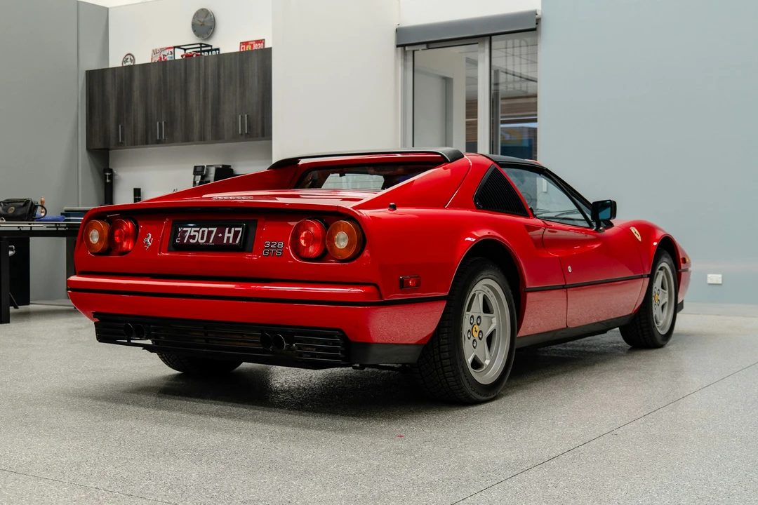 1986 Ferrari 328 GTS - Image 7 of 21