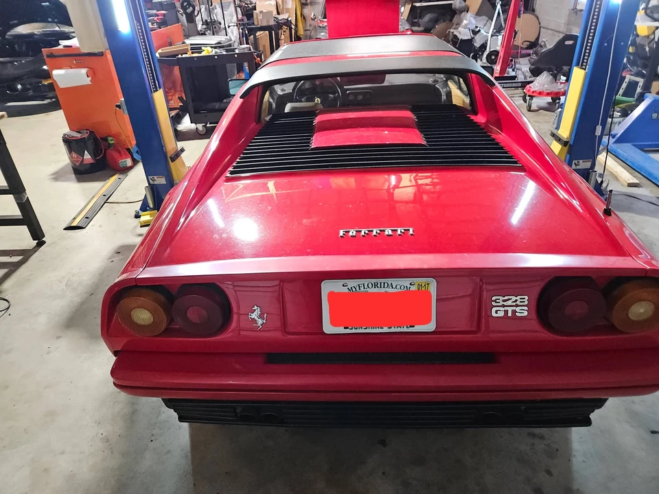 1986 Ferrari 328 GTS - Image 9 of 31