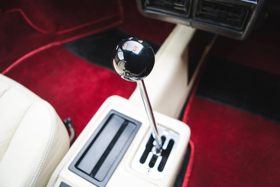 1986 Ferrari 328 GTS - Image 10 of 21