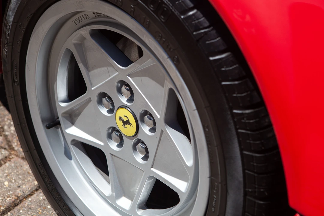 1986 Ferrari 328 GTS - Image 24 of 31