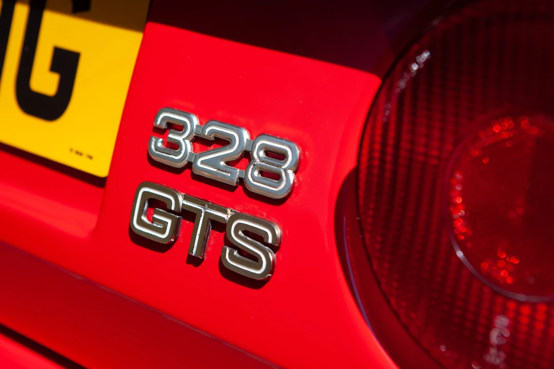 1986 Ferrari 328 GTS - Image 19 of 31