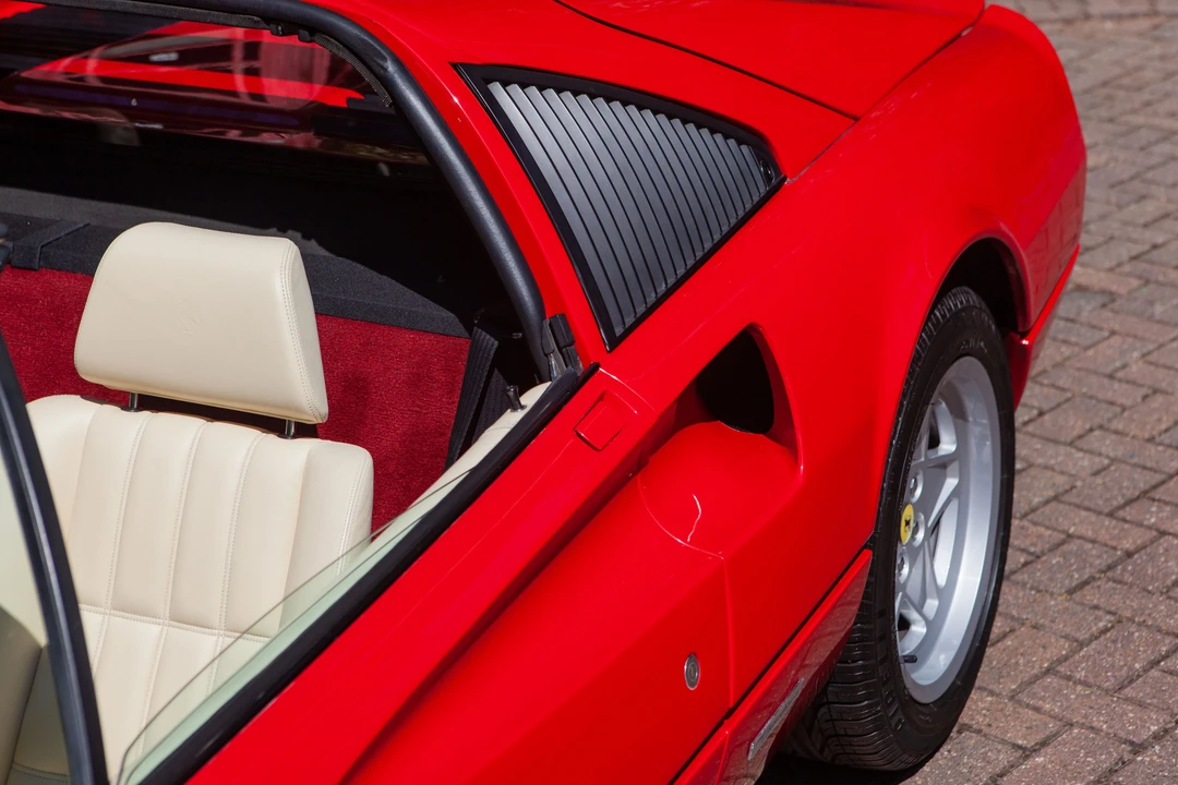 1986 Ferrari 328 GTS - Image 4 of 31