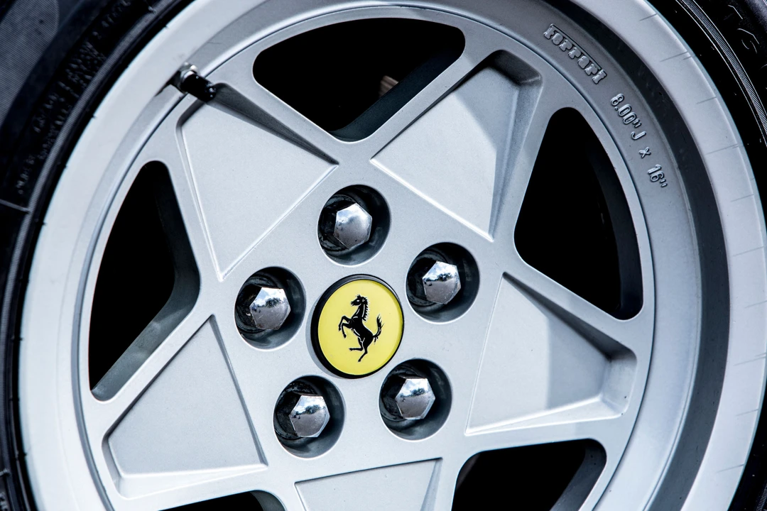 1986 Ferrari 328 GTS - Image 22 of 31