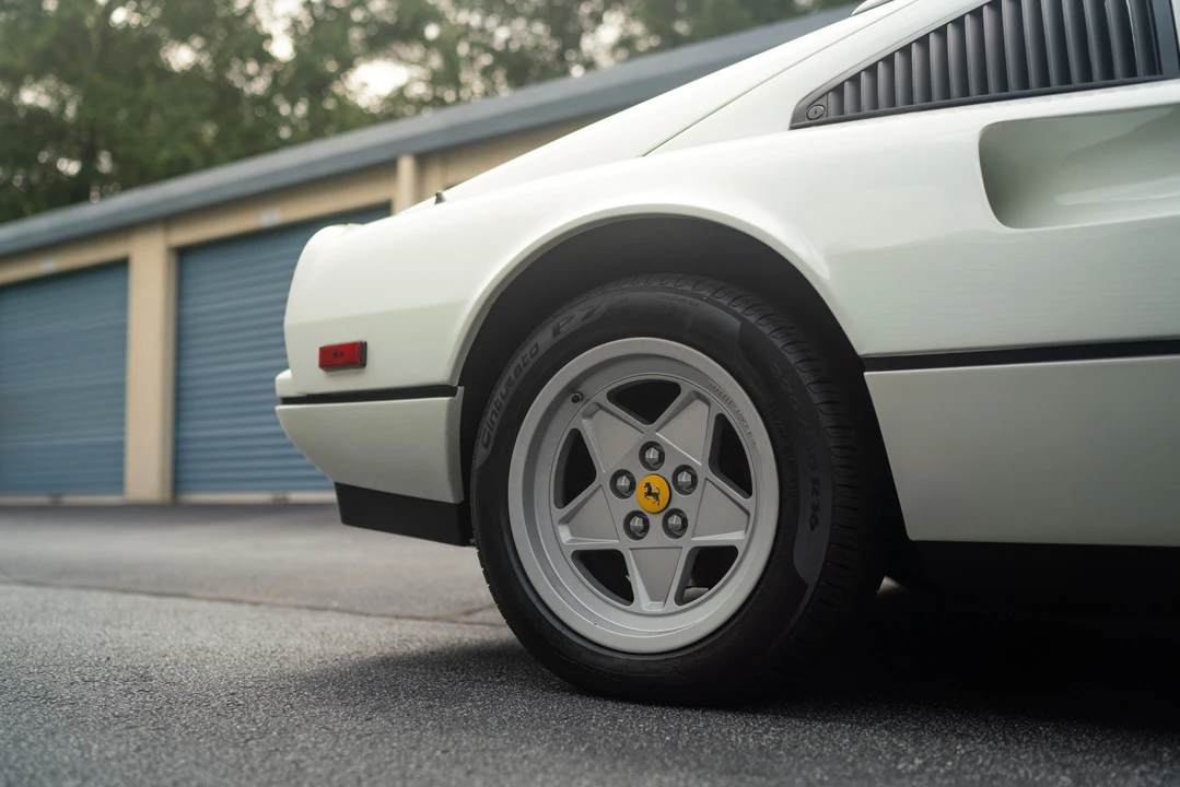 1986 Ferrari 328 GTS - Image 9 of 31