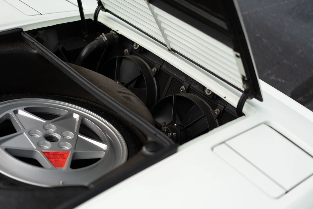 1986 Ferrari 328 GTS - Image 28 of 31