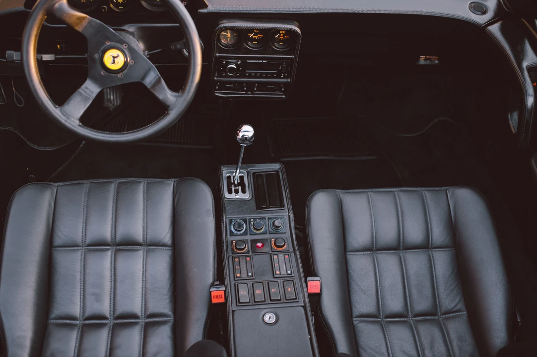1986 Ferrari 328 GTS - Image 13 of 31