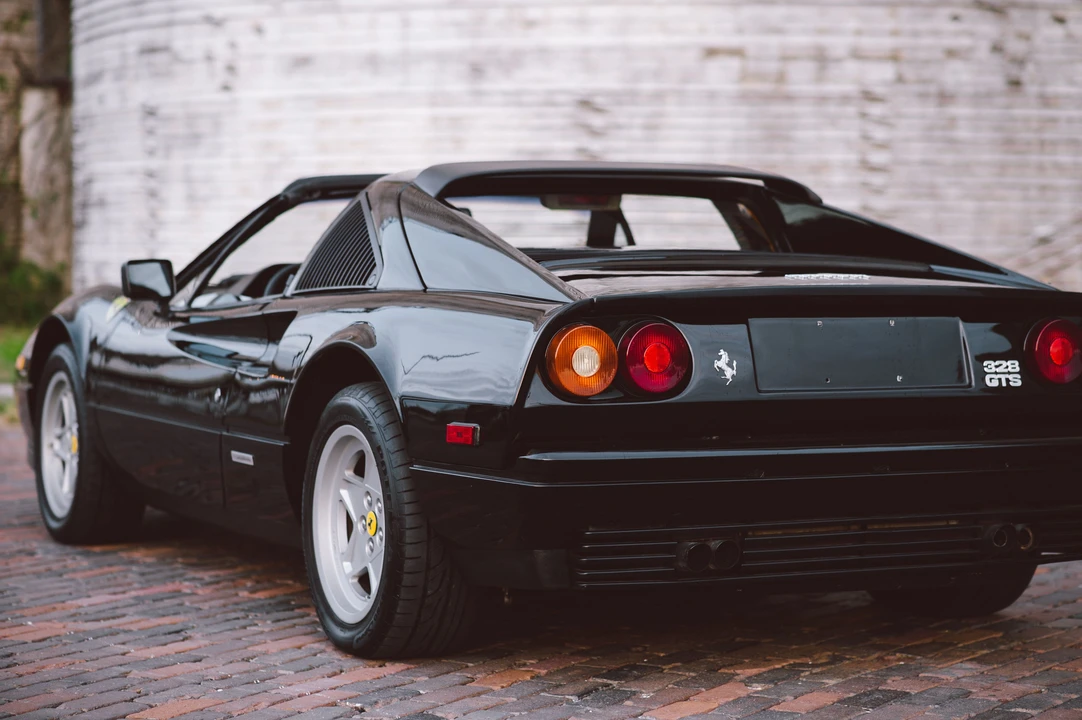 1986 Ferrari 328 GTS - Image 31 of 31