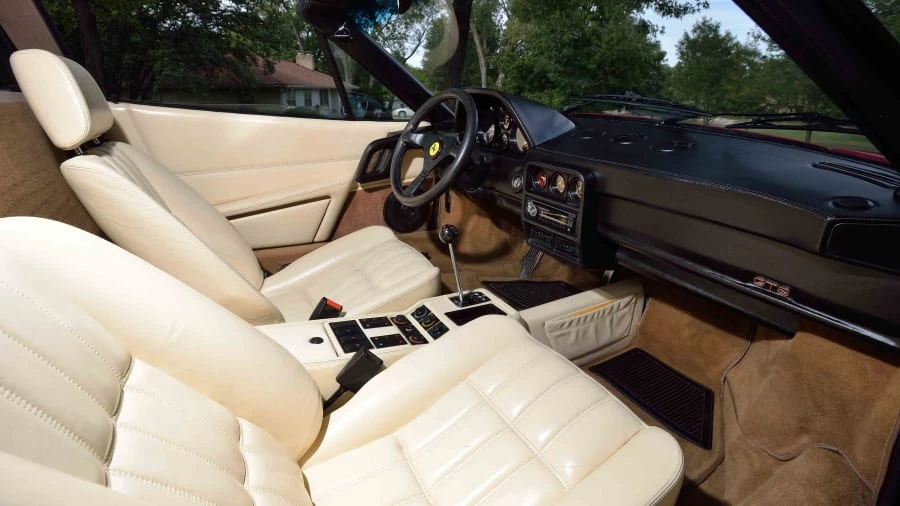 1986 Ferrari 328 GTS - Image 5 of 12