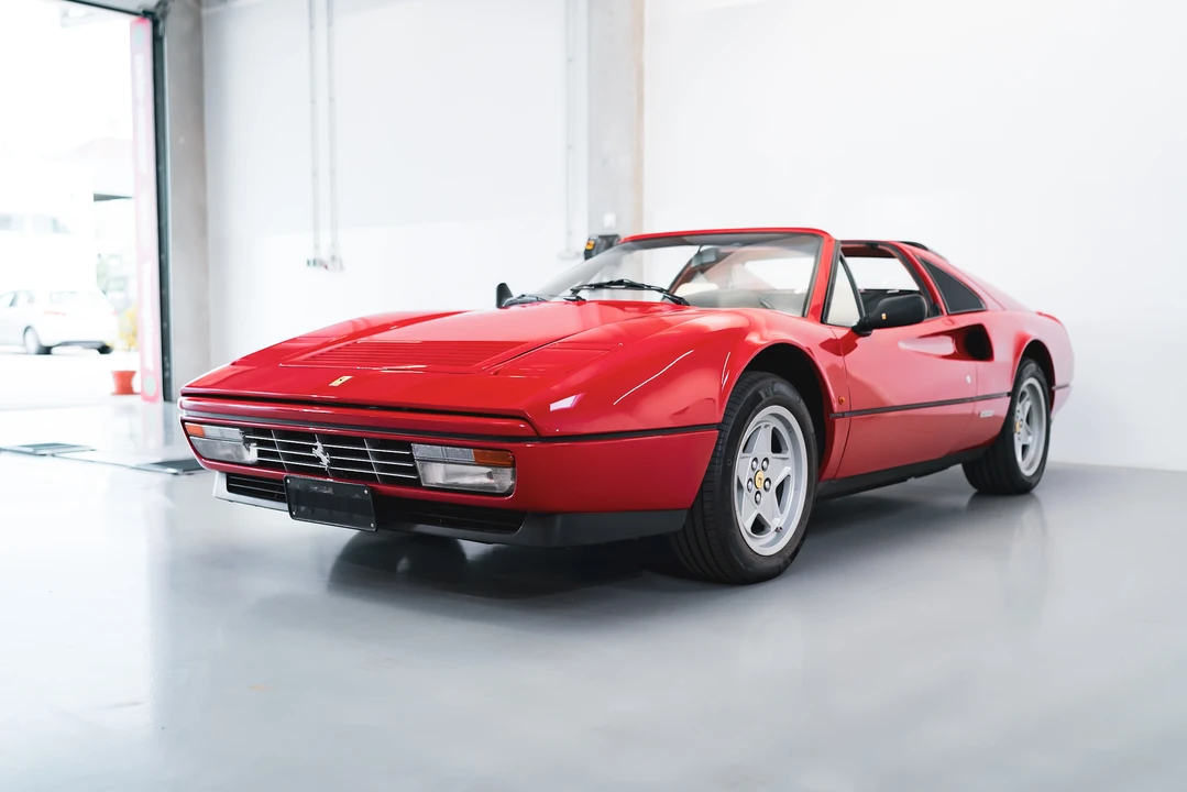 1986 Ferrari 328 GTS - Image 3 of 31