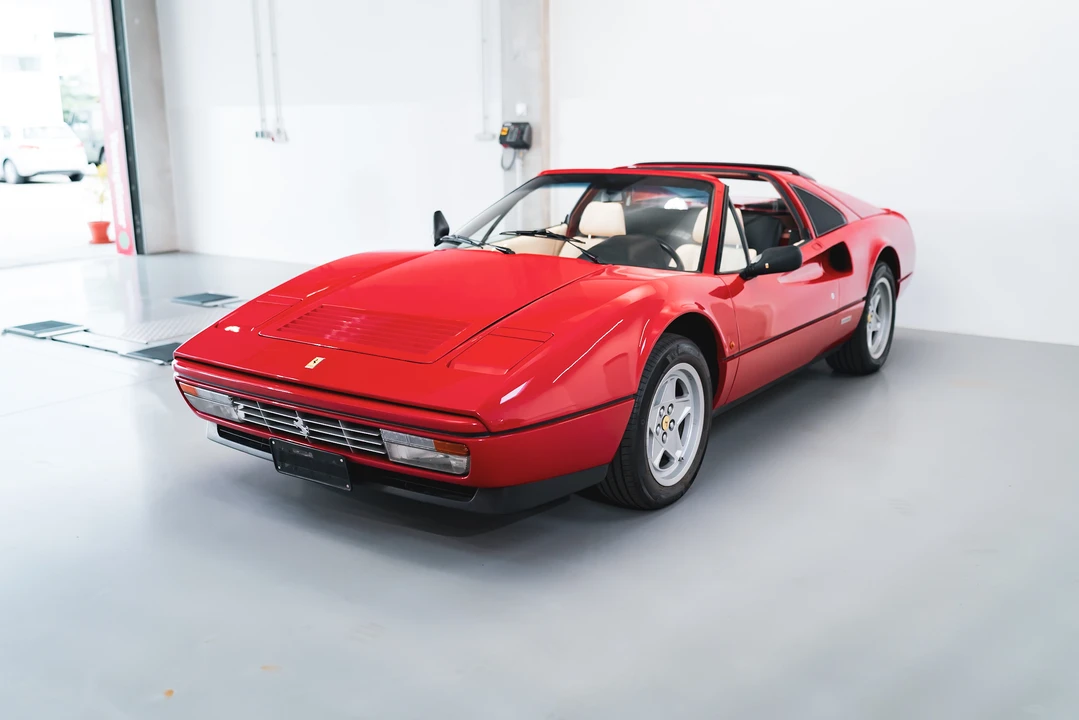 1986 Ferrari 328 GTS - Image 12 of 31