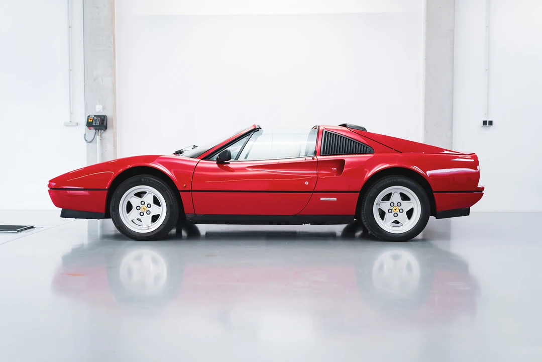 1986 Ferrari 328 GTS - Image 4 of 31