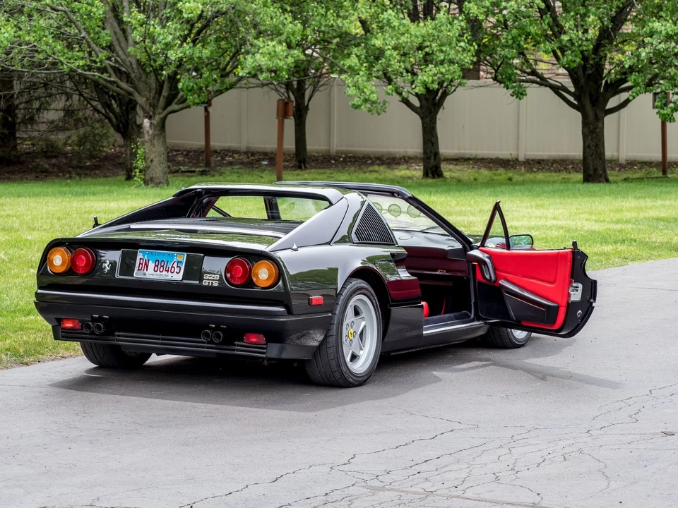 1986 Ferrari 328 GTS - Image 9 of 31