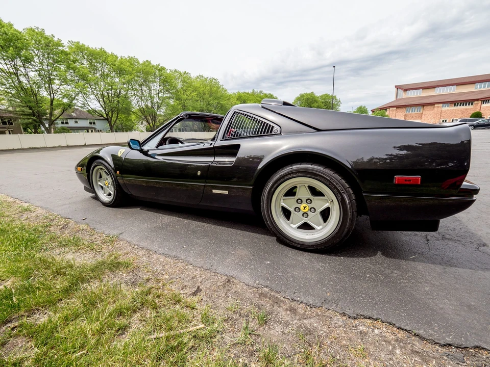 1986 Ferrari 328 GTS - Image 6 of 31