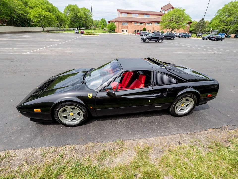 1986 Ferrari 328 GTS - Image 4 of 31