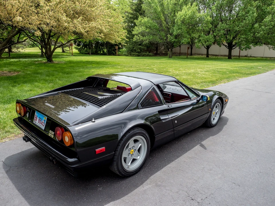 1986 Ferrari 328 GTS - Image 11 of 31