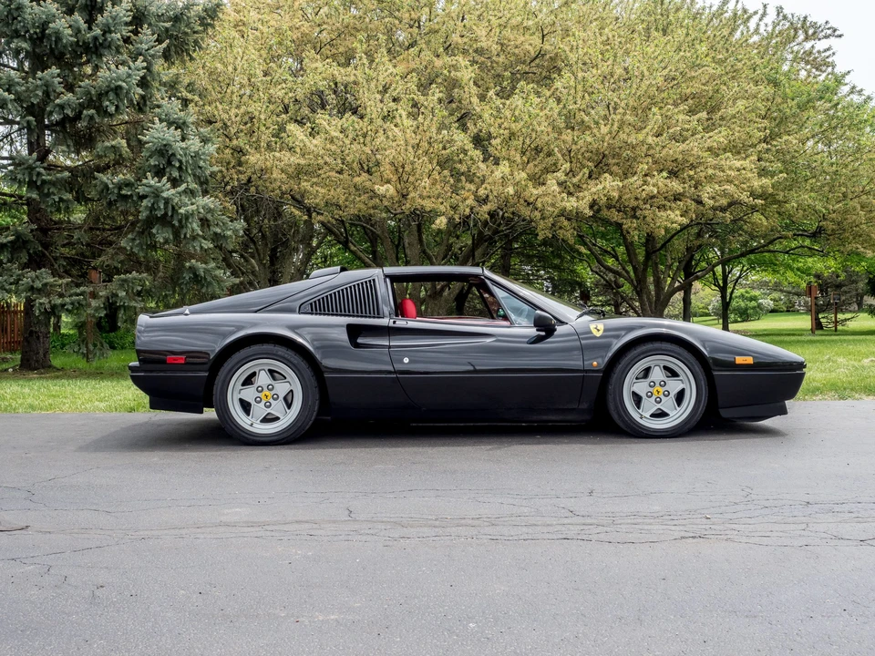 1986 Ferrari 328 GTS - Image 12 of 31