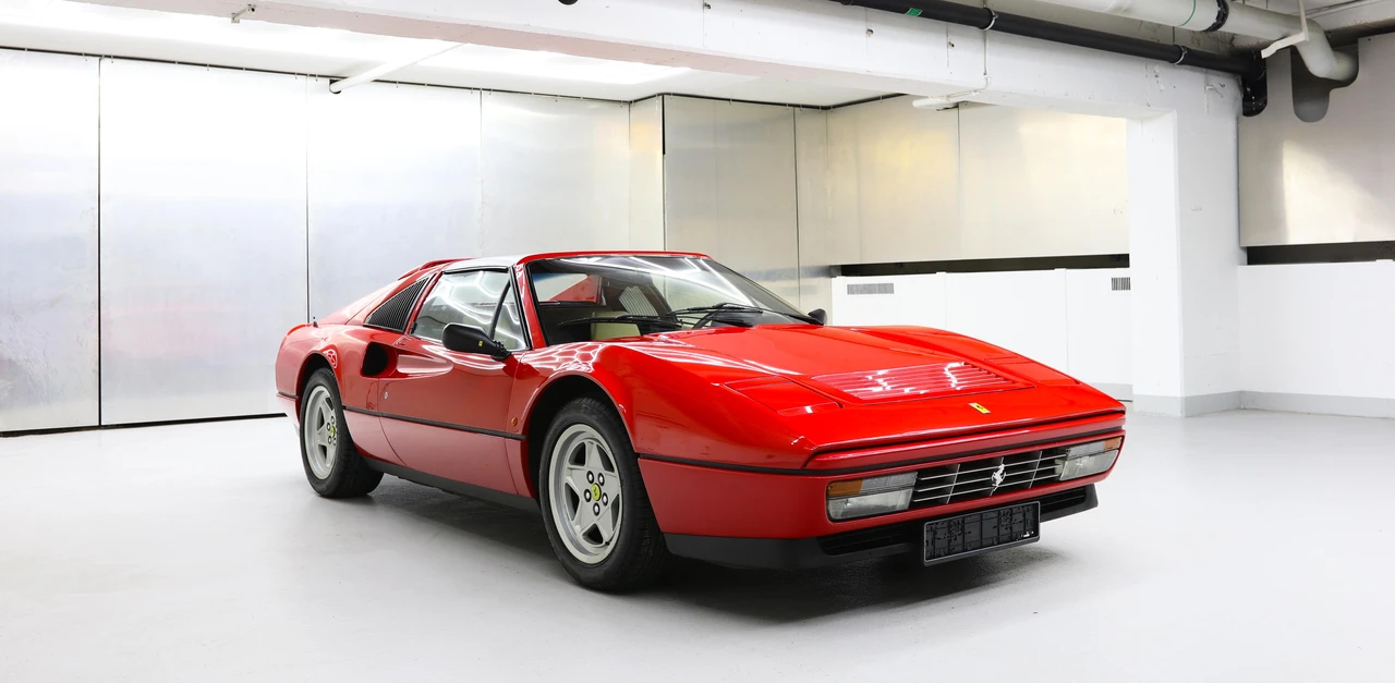 1986 Ferrari 328 GTS - Image 3 of 31