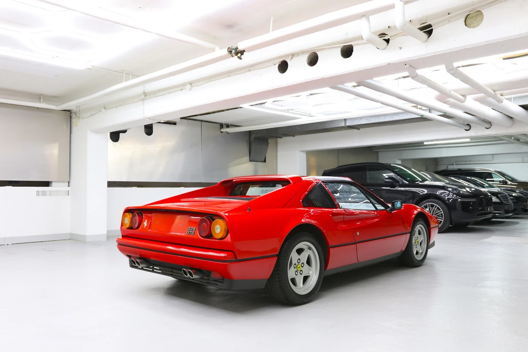1986 Ferrari 328 GTS - Image 6 of 31