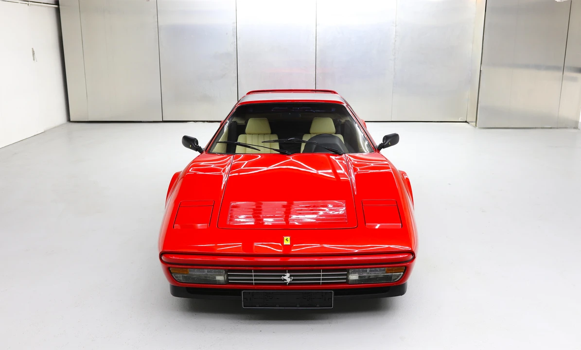 1986 Ferrari 328 GTS - Image 11 of 31