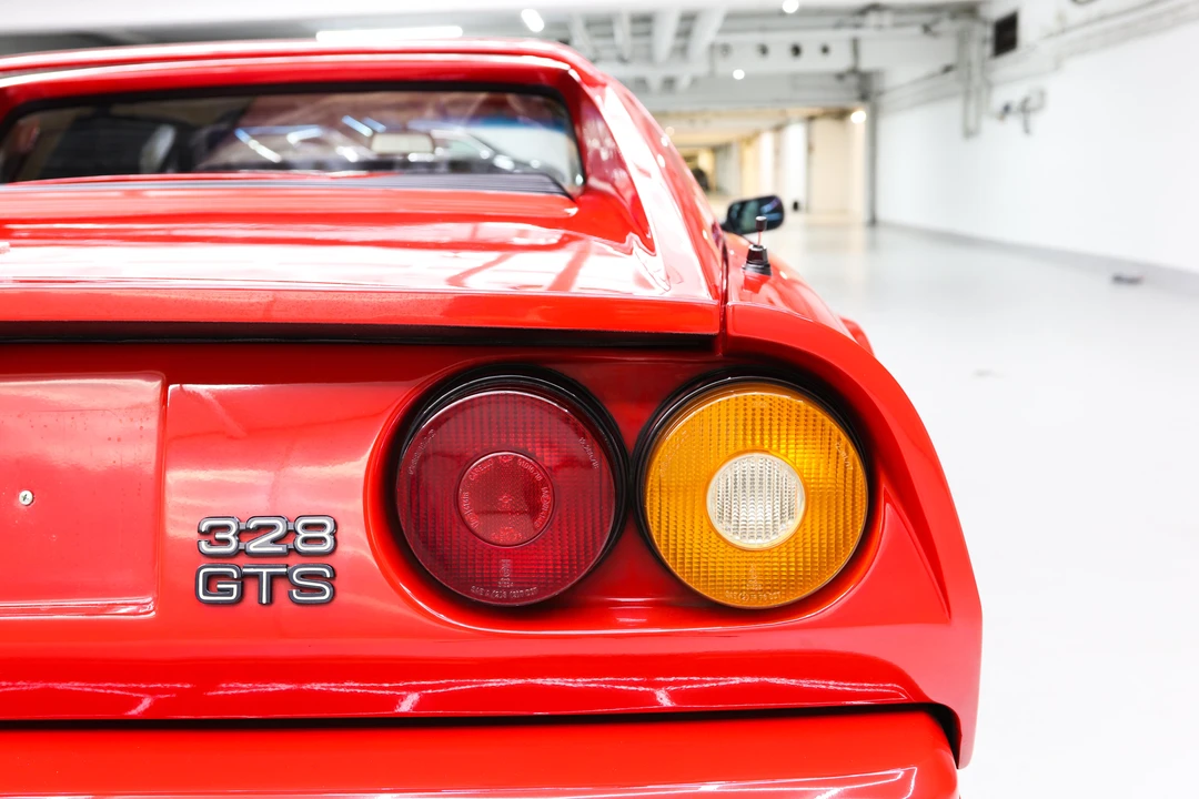 1986 Ferrari 328 GTS - Image 31 of 31