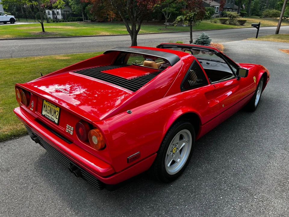 1986 Ferrari 328 GTS - Image 13 of 31