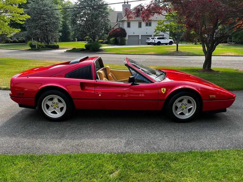 1986 Ferrari 328 GTS - Image 12 of 31