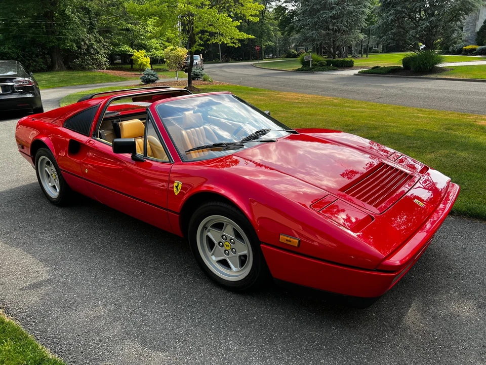 1986 Ferrari 328 GTS - Image 10 of 31