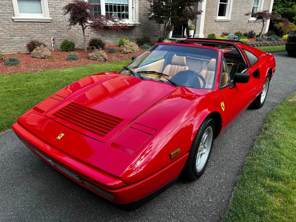 1986 Ferrari 328 GTS - Image 2 of 31