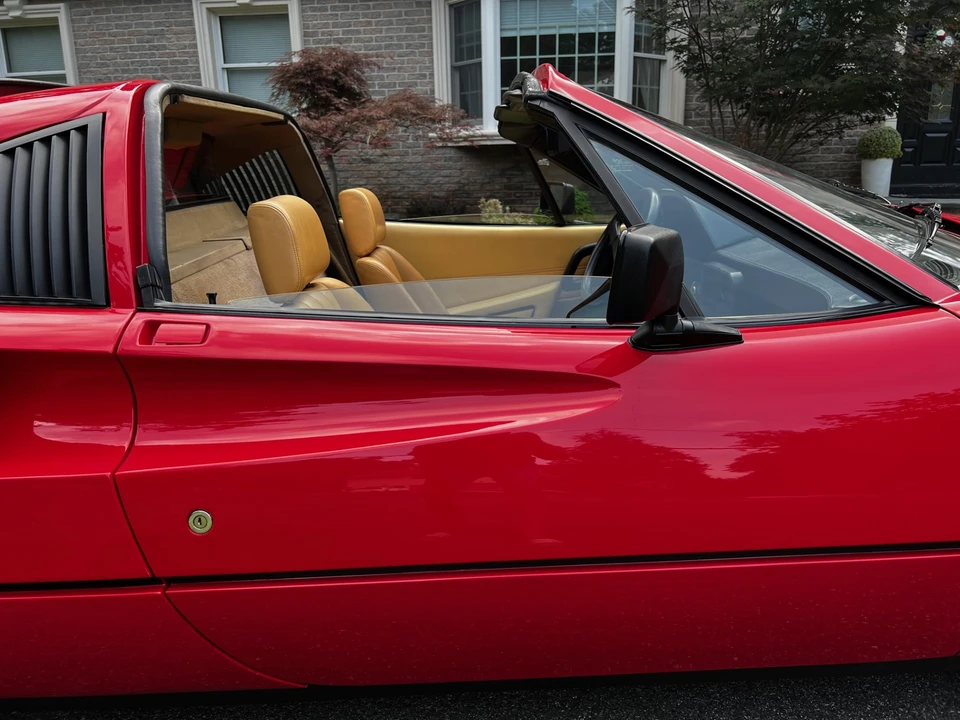 1986 Ferrari 328 GTS - Image 26 of 31