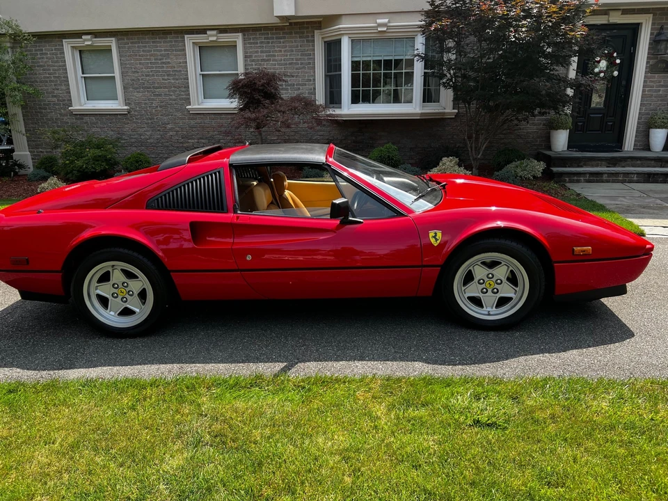 1986 Ferrari 328 GTS - Image 11 of 31