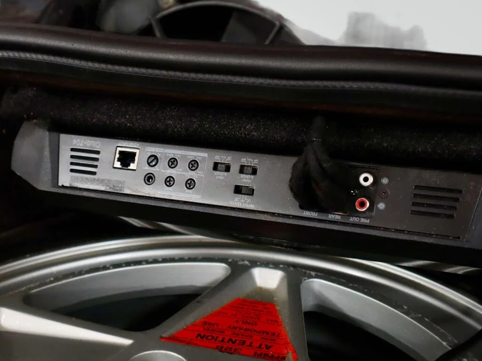 1986 Ferrari 328 GTS - Image 13 of 31