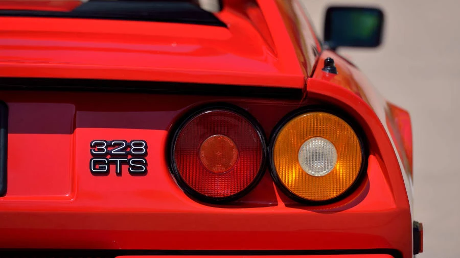 1986 Ferrari 328 GTS - Image 10 of 20