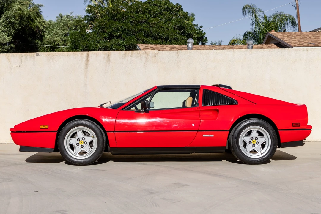 1986 Ferrari 328 GTS - Image 17 of 31