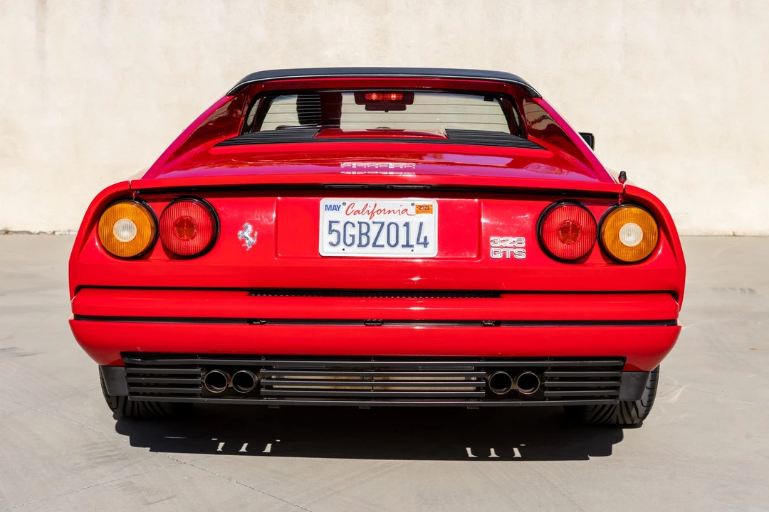 1986 Ferrari 328 GTS - Image 24 of 31
