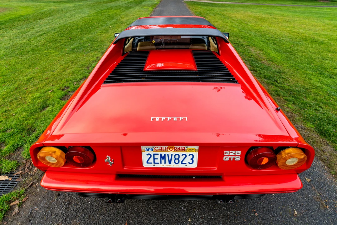 1986 Ferrari 328 GTS - Image 7 of 31