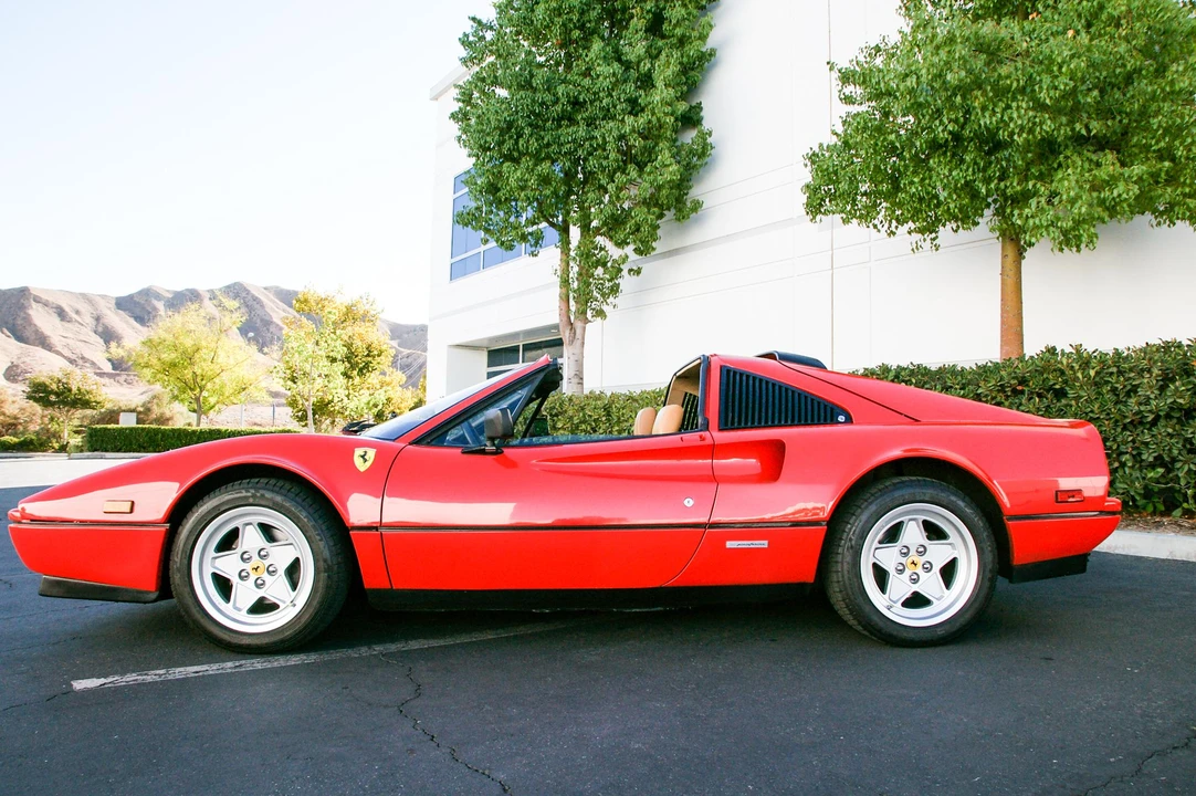1986 Ferrari 328 GTS - Image 22 of 31