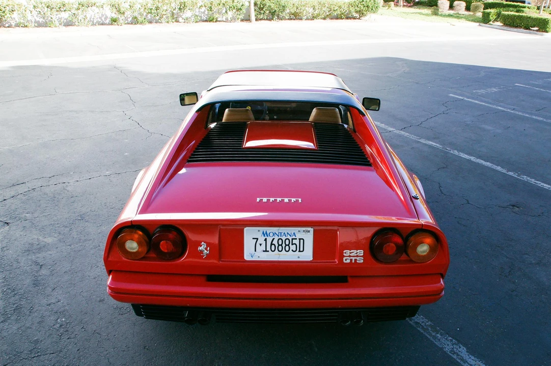 1986 Ferrari 328 GTS - Image 26 of 31