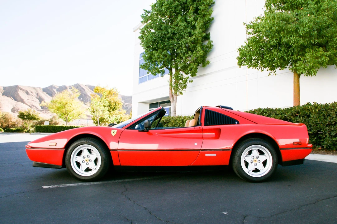 1986 Ferrari 328 GTS - Image 20 of 31