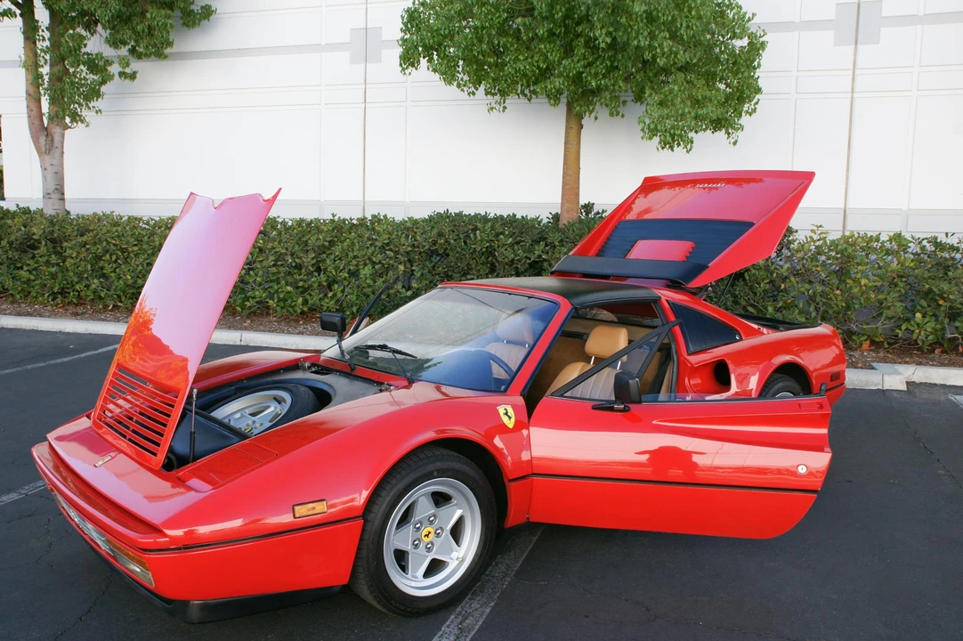 1986 Ferrari 328 GTS - Image 16 of 31