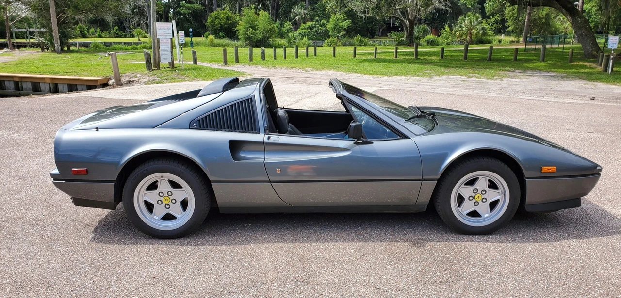 1986 Ferrari 328 GTS - Image 24 of 31