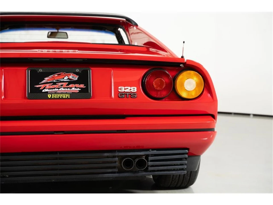 1986 Ferrari 328 GTS - Image 17 of 31