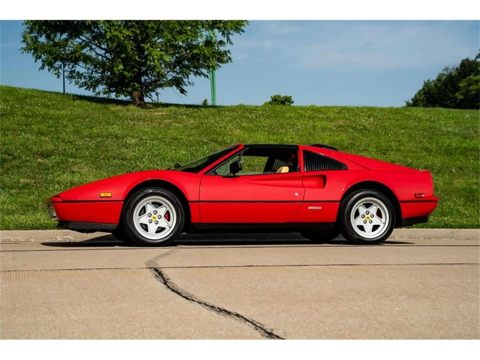 1986 Ferrari 328 GTS - Image 2 of 4