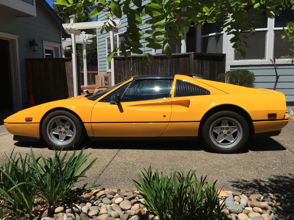 1986 Ferrari 328 GTS - Image 2 of 31