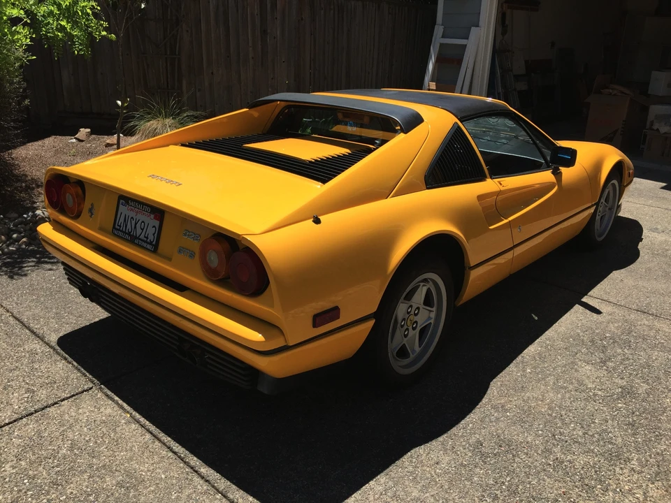 1986 Ferrari 328 GTS - Image 10 of 31
