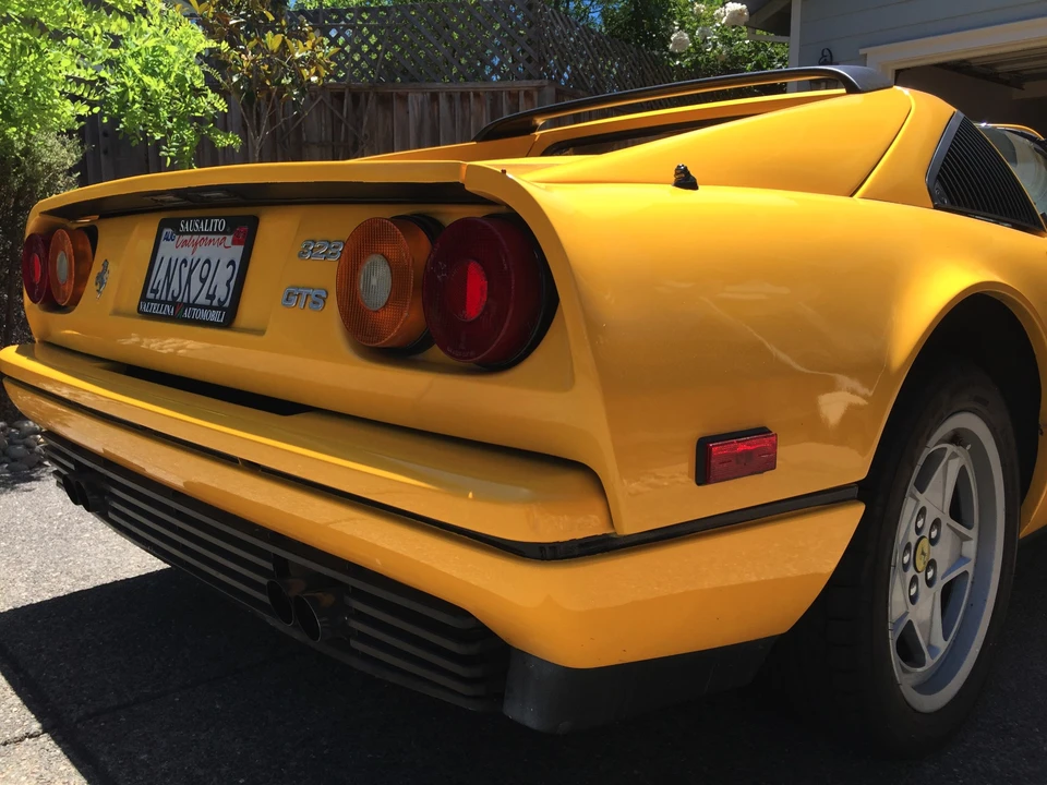 1986 Ferrari 328 GTS - Image 17 of 31