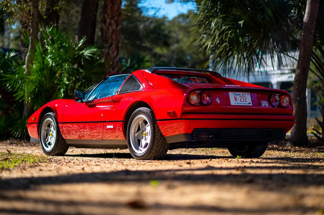 1986 Ferrari 328 GTS - Image 15 of 31