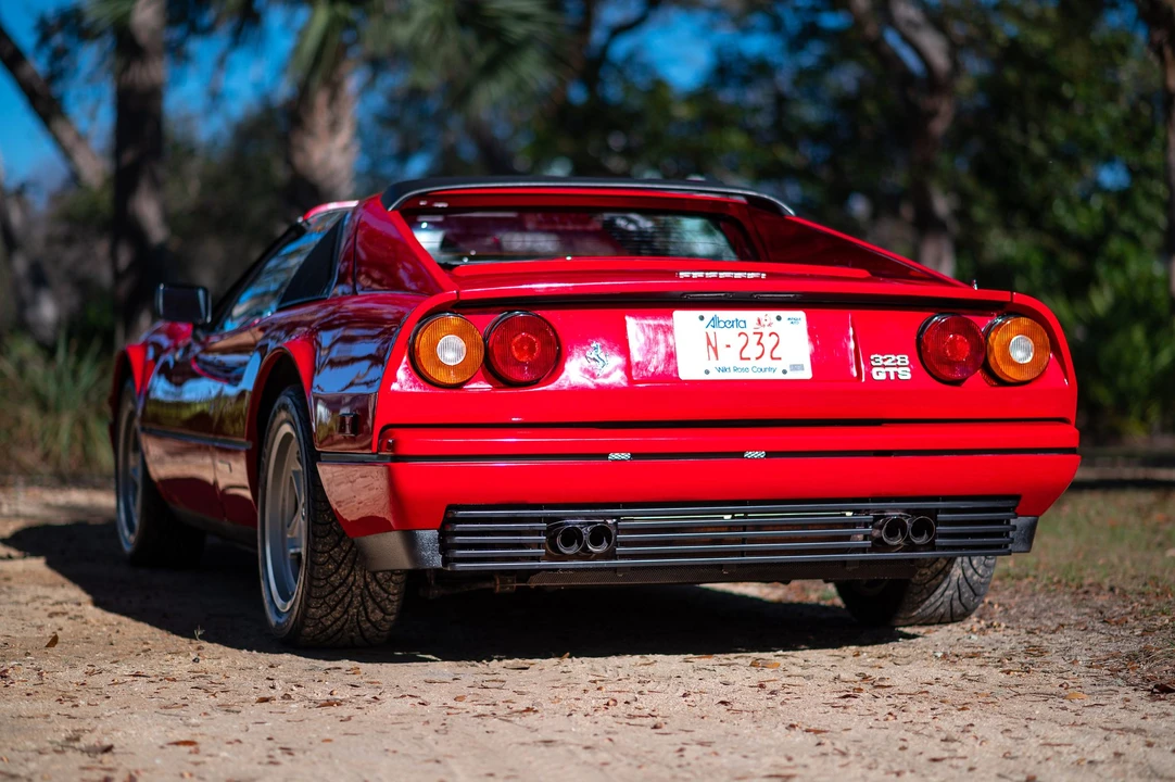 1986 Ferrari 328 GTS - Image 19 of 31