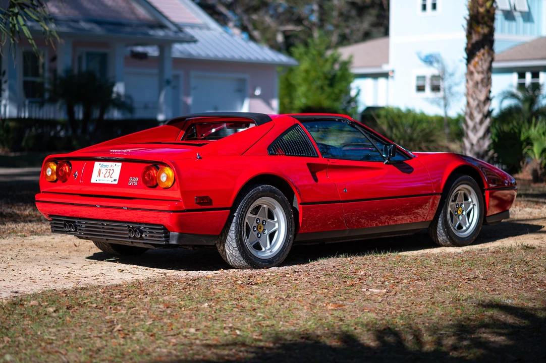 1986 Ferrari 328 GTS - Image 26 of 31