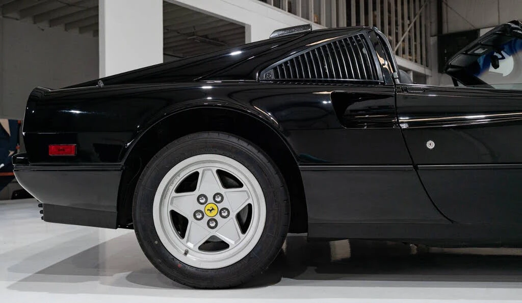 1986 Ferrari 328 GTS - Image 17 of 31